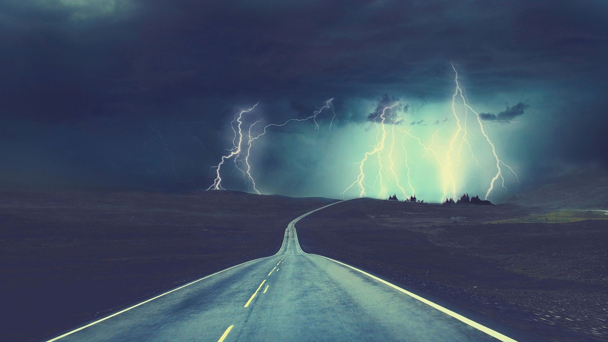 AMORSET – stormy road under a lightning sky
